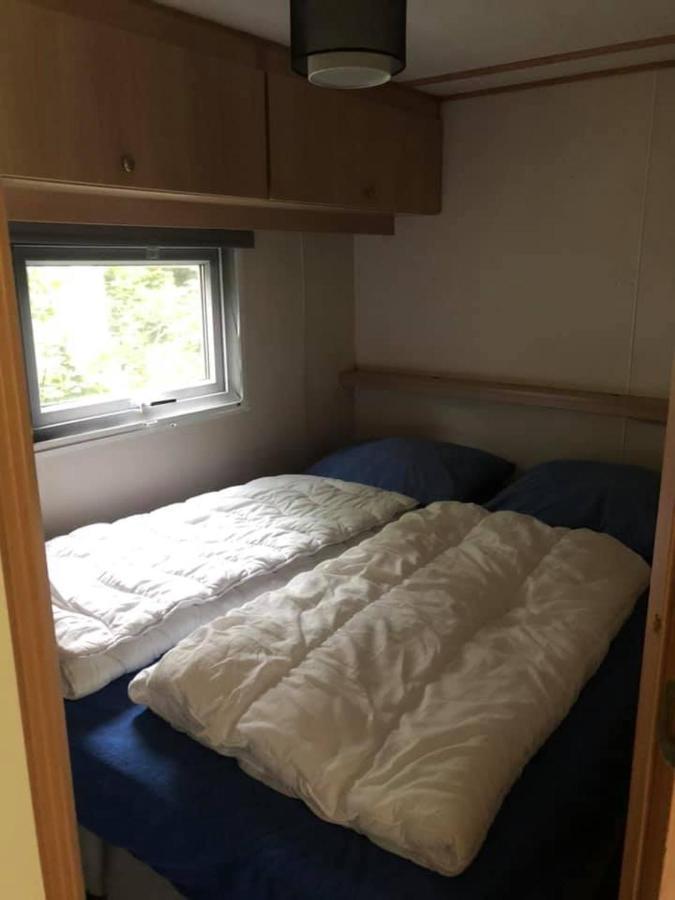 Chalet 4-5 Pers In Epe F16 Van Alle Gemakken Voorzien Max Aantal Volwassenen Is 4 Εξωτερικό φωτογραφία