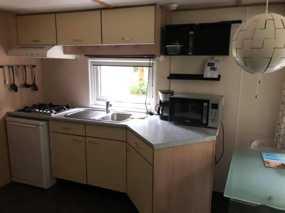 Chalet 4-5 Pers In Epe F16 Van Alle Gemakken Voorzien Max Aantal Volwassenen Is 4 Εξωτερικό φωτογραφία